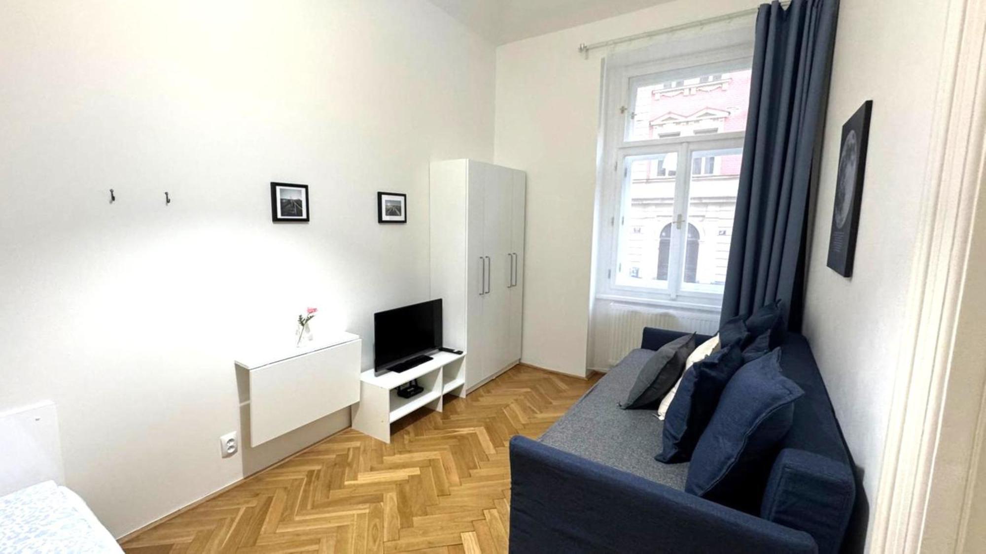 Side Street Apartments Praga Exterior foto